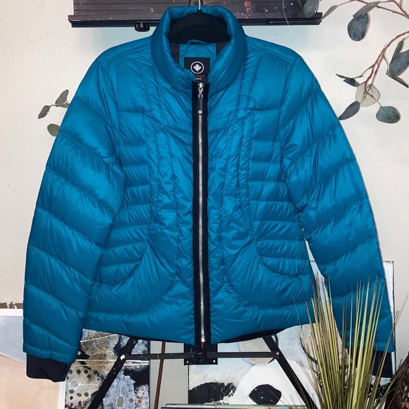 (NWOT) Beautiful New Puffer Jacket / Size L - Picture 1 of 6